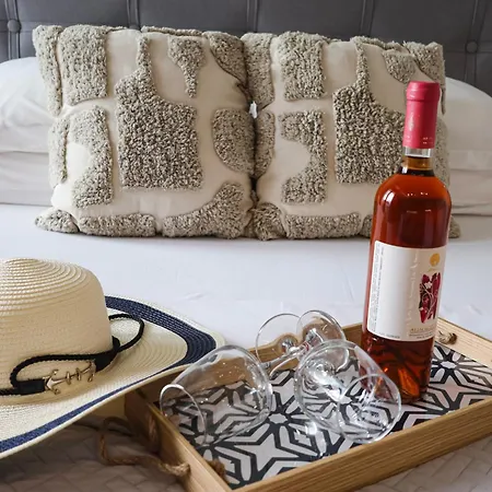 Sulaj Daire Faliraki